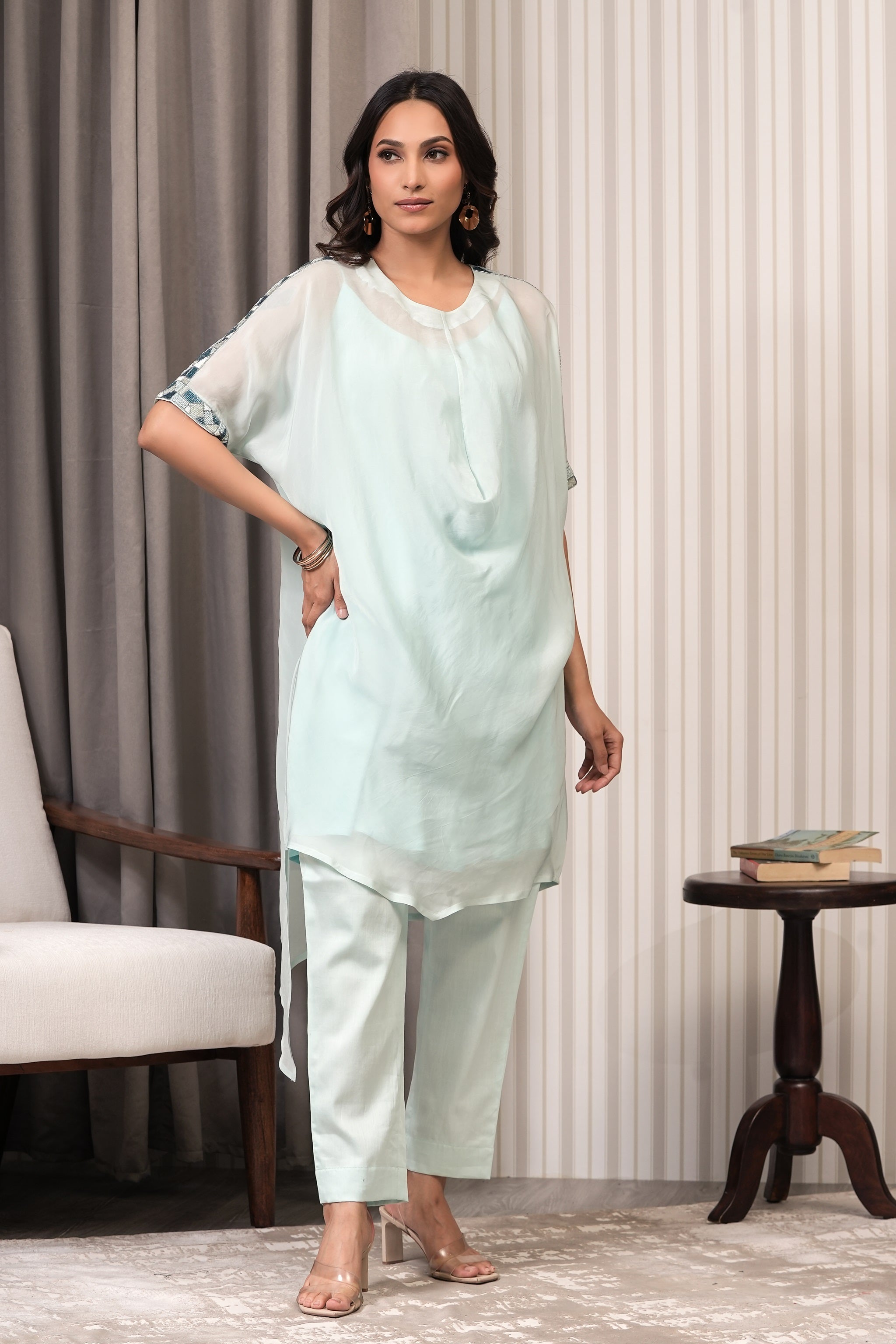 Embroidered Viscose Organza Kurta - Mint