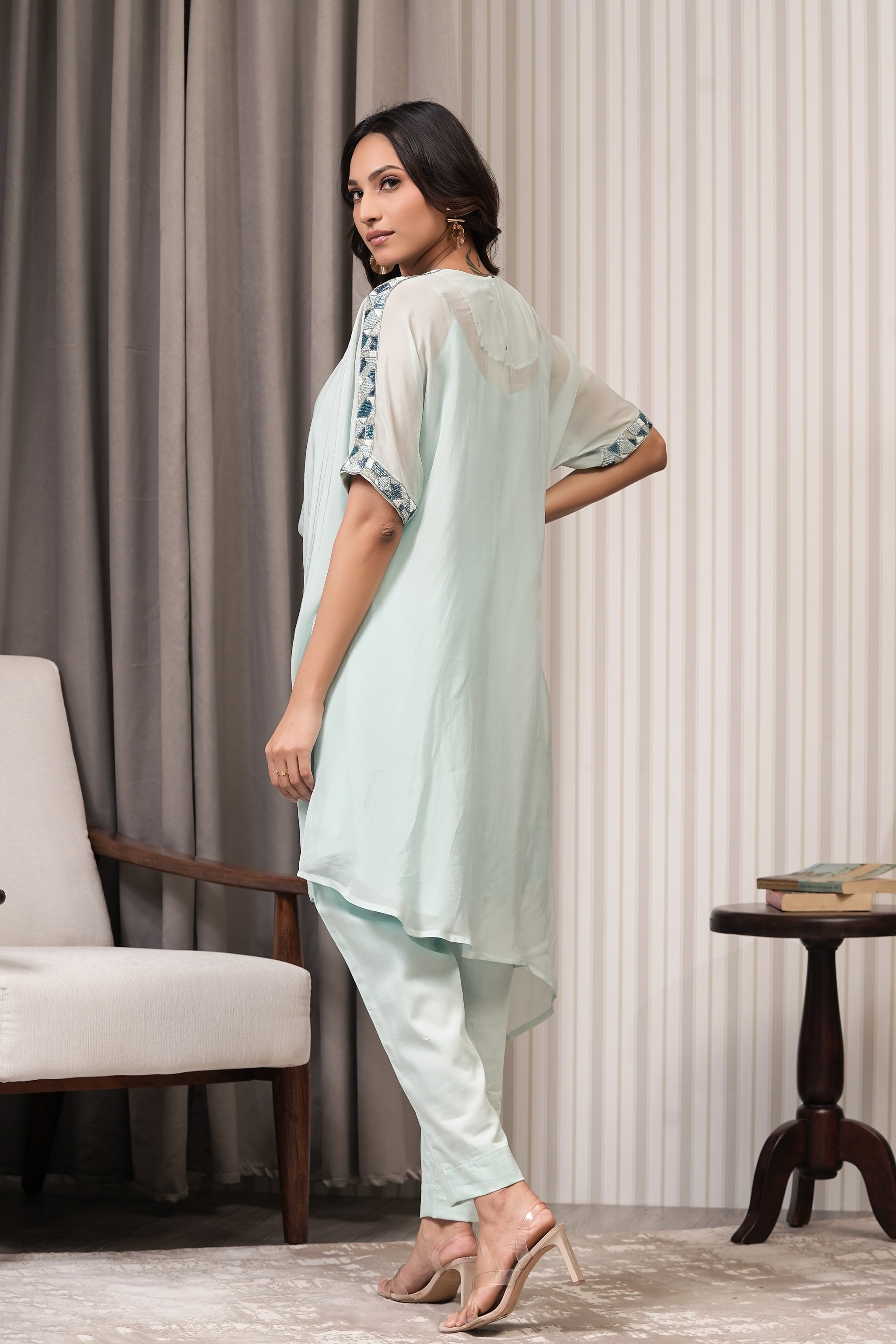 Embroidered Viscose Organza Kurta - Mint