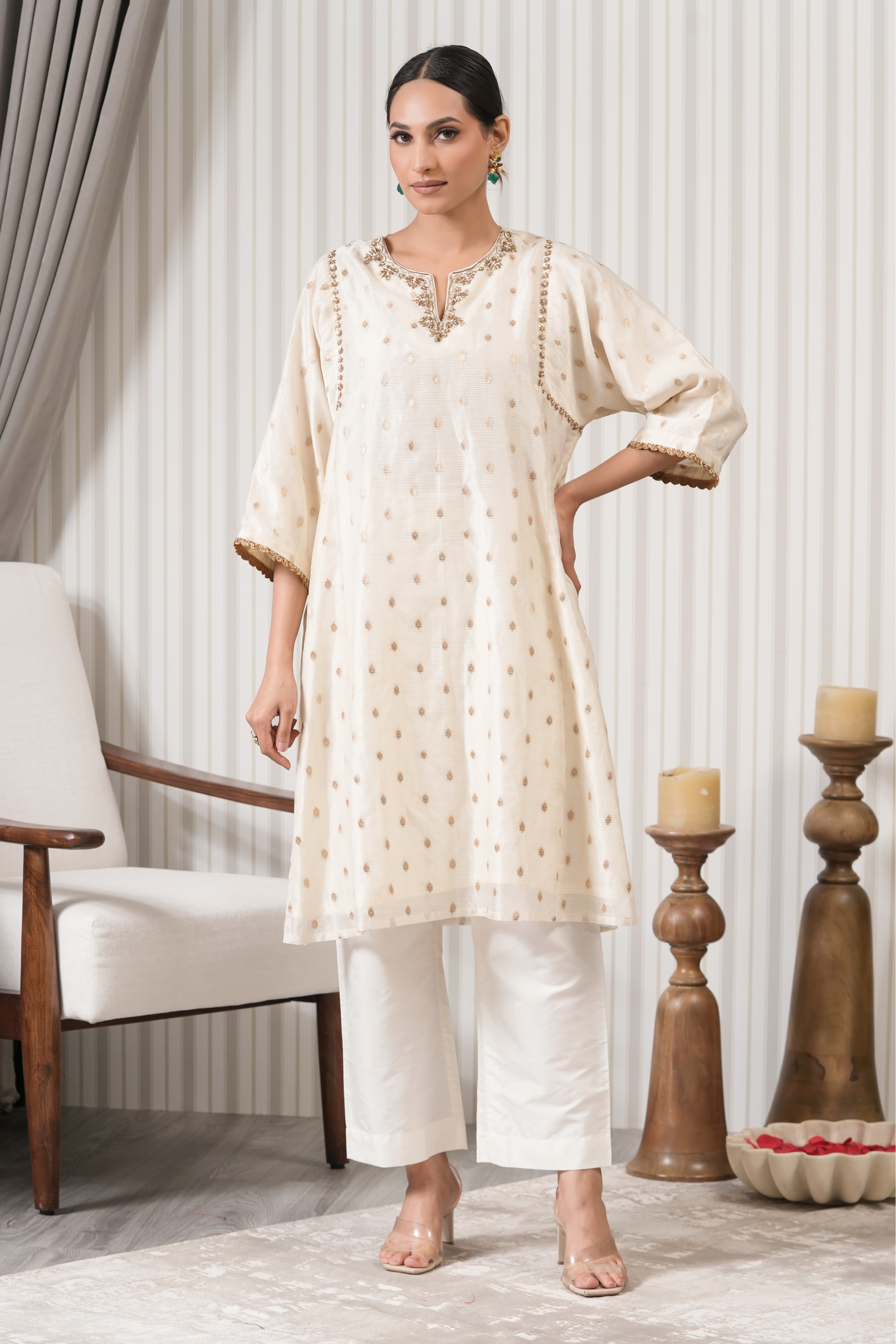 Embroidered Floral Pure Chanderi Booti A-line Kurta Set - Off White