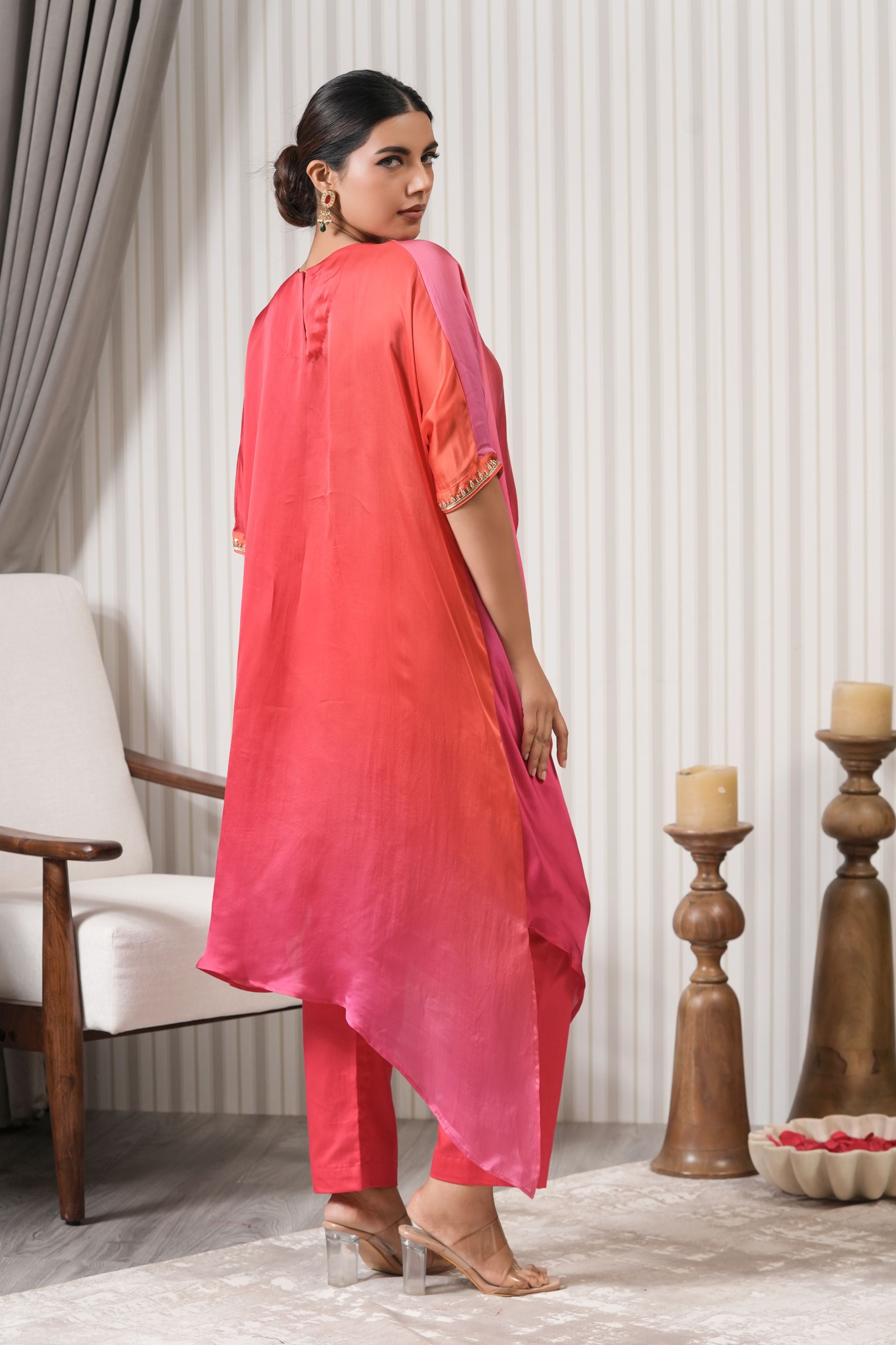 Cowl Neck Embroidered Kurta Set - Pink